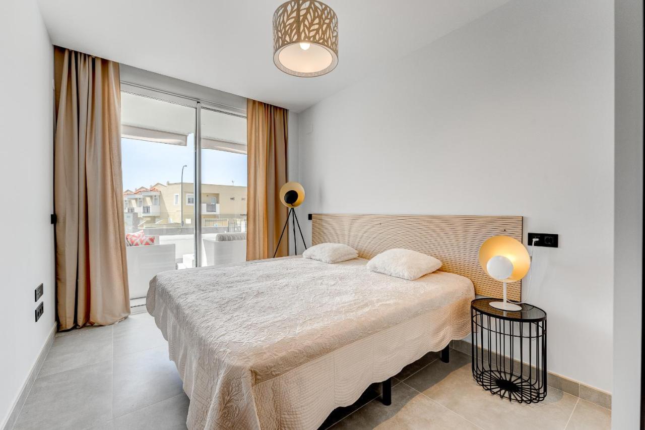 Modern New Apartment Las Terrazas De Costa Adeje. Heated Pool, Big Terrace And Private Parking Экстерьер фото