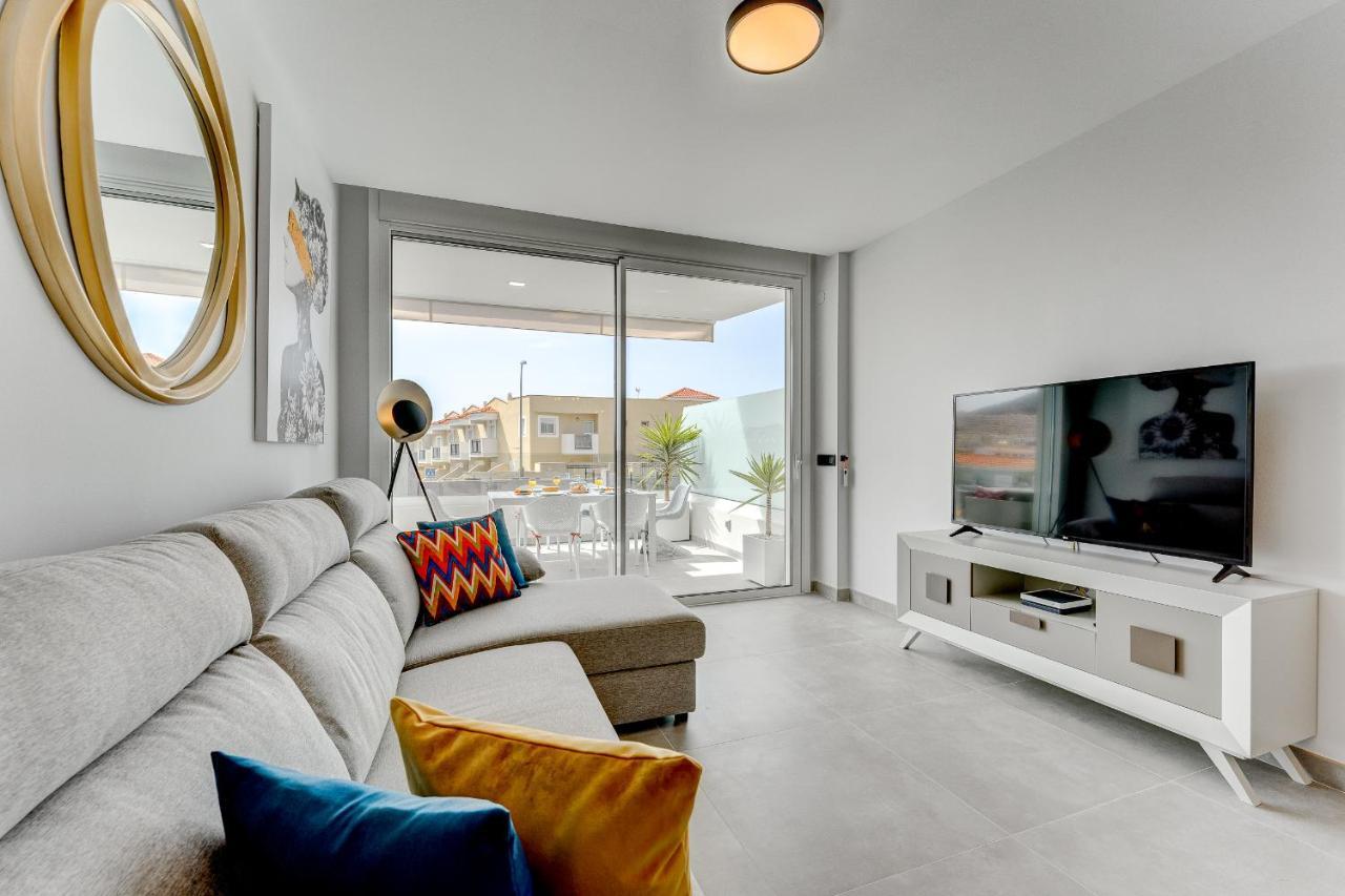 Modern New Apartment Las Terrazas De Costa Adeje. Heated Pool, Big Terrace And Private Parking Экстерьер фото